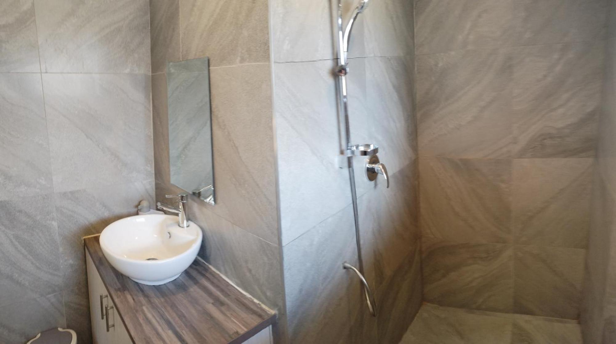 Atterbury Self Catering Studios Pretoria Bagian luar foto